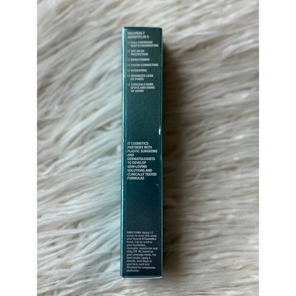 IT Cosmetics CC+ Cream Natural Matte Foundation with SPF 40 Fair Light - Picture 10 of 12